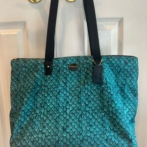 Coach Limited Edition Green Snake Print Pattern Tote Bag